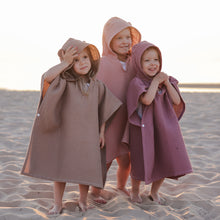 Charger l'image dans la galerie, Poncho Enfant à Capuche - Vieux Rose