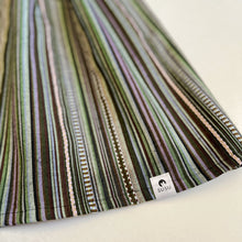 Load image into Gallery viewer, Tautiski svārki PAPARDE - 50cm