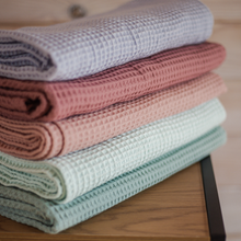 Ielādēt attēlu ,Personalizēts Vafeļu Kokvilnas Dvielis